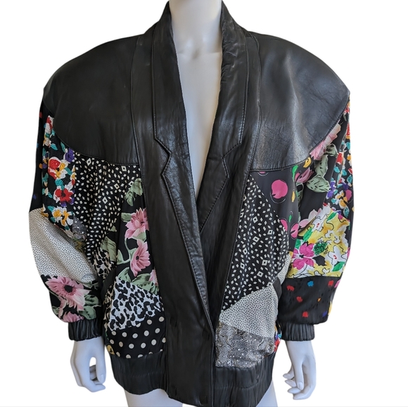 Avanti patchwork leather jacket features a unique design combining black genuine - Picture 2 of 9